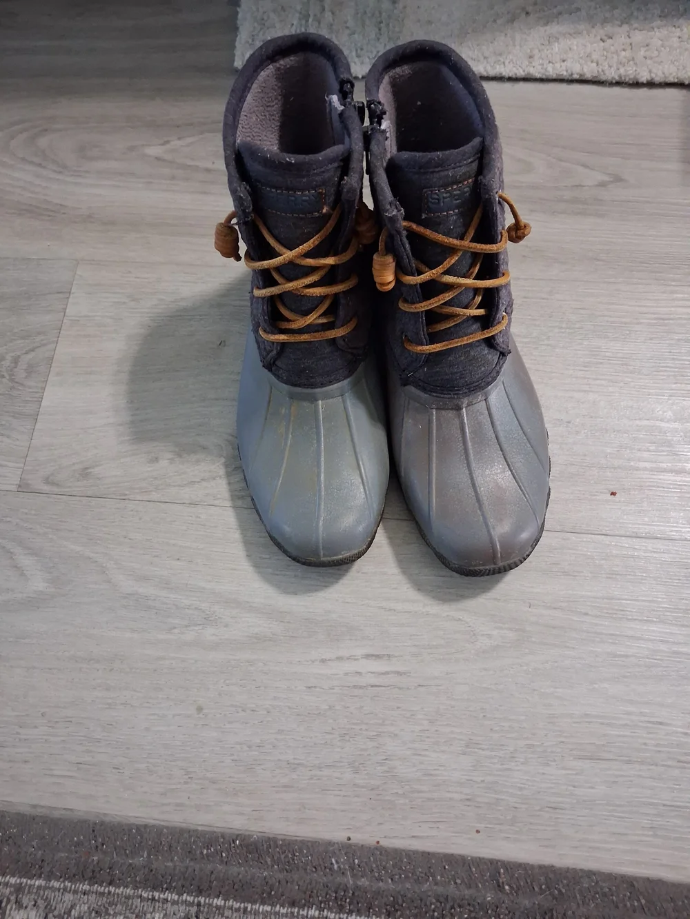 SPERRY GIRLS Waterproof Duck Boots with Brown Laces - Slate Gray GIRLS SIZE 4 US